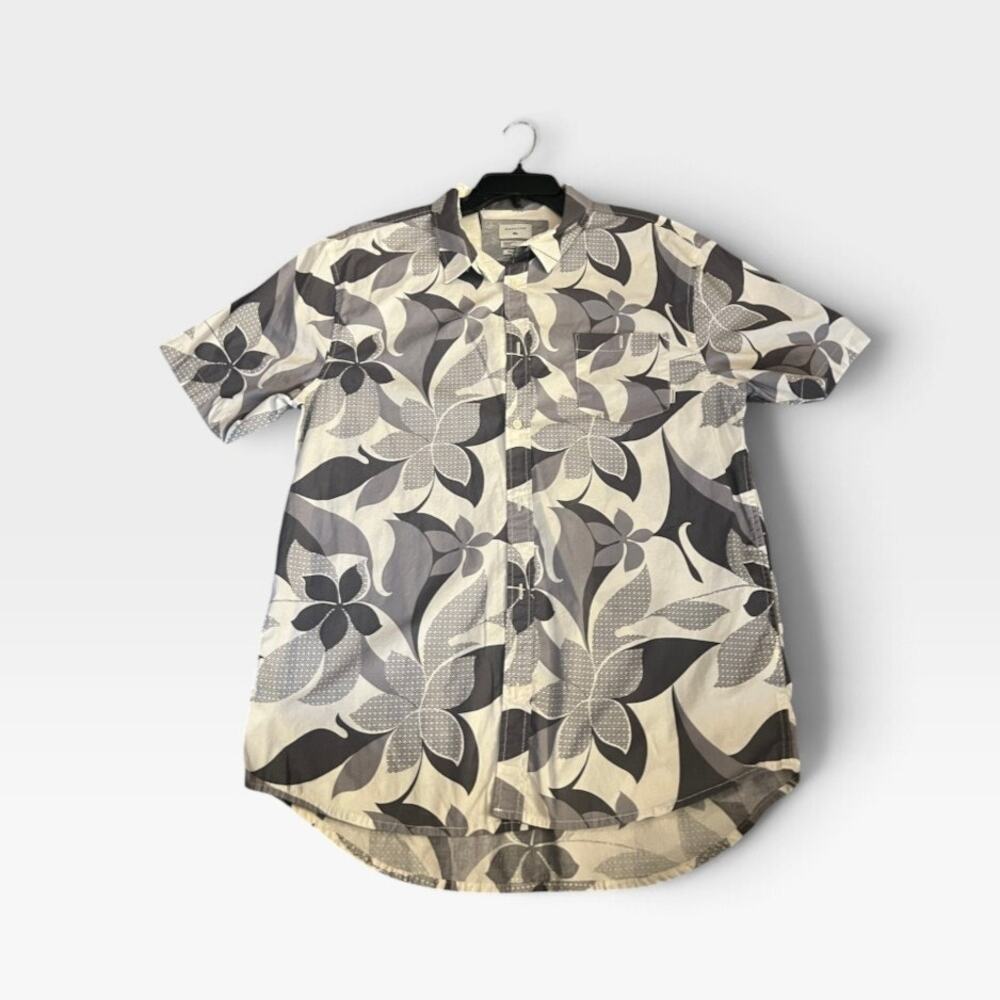Quiksilver Men's Short Sleeve Button-Down Shirt XL Gray Floral Modern Fit